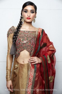 latest-blouse-styles-zikimo7