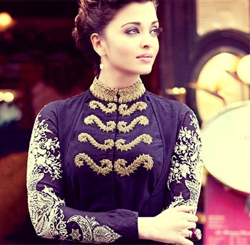 enticing royal blue Aishwarya Rai dress 2 enticing royal blue Aishwarya Rai dress