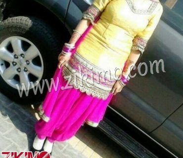 Yellow Pink Punjabi Salwar Suit With Heavy Lace Work 1 Yellow Pink Punjabi Salwar Suit With Heavy Lace Work