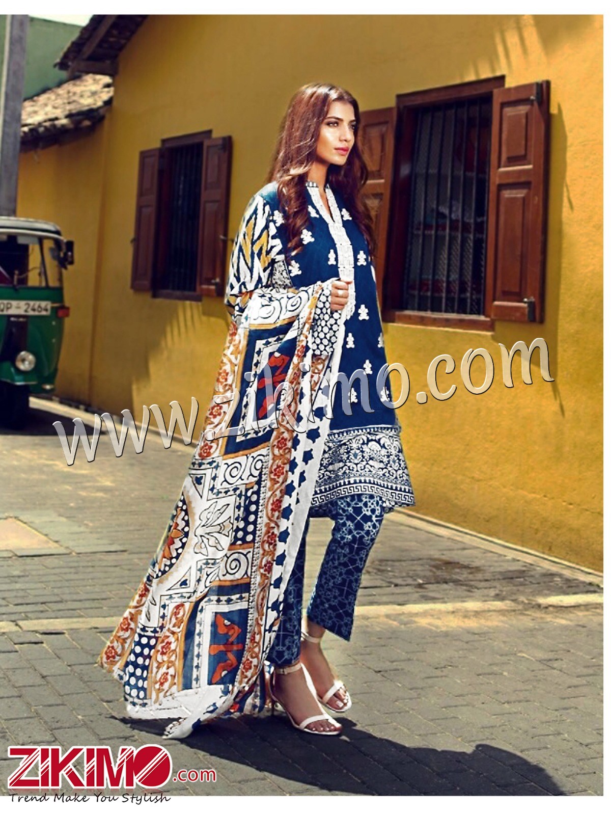 Kashmir Beauty RoyalBlue and White 100% Pure Pashmina Un-stitched Party Wear Straight Suit With Chiffon Dupatta KB08