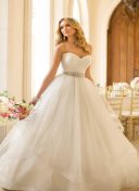 Sweetheart Strapless White Wedding Gown At Zikimo